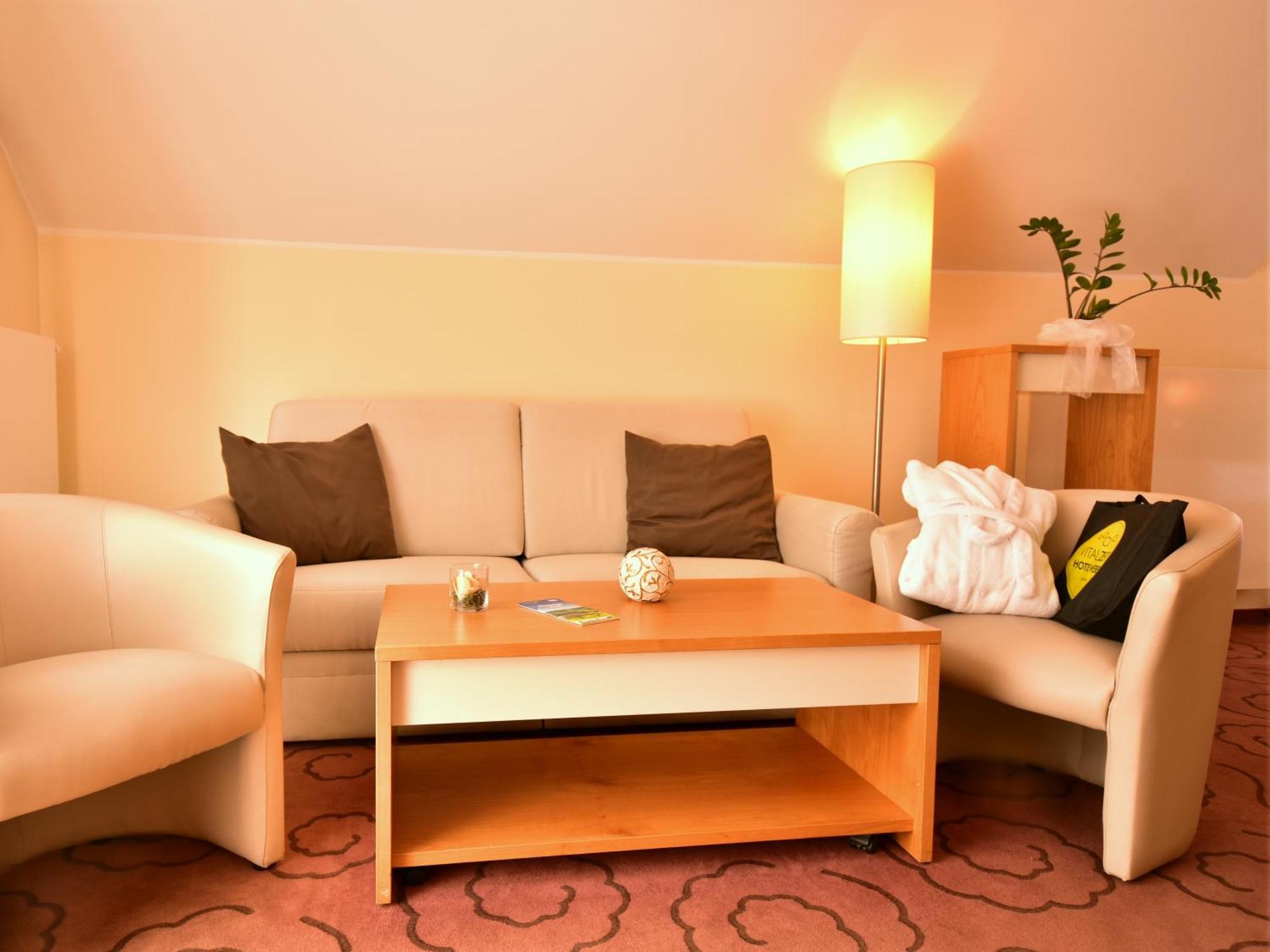 Vitalzeit Hotel Weber Bad Schönau エクステリア 写真